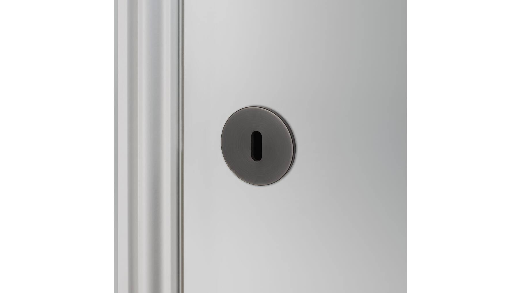 Escutcheon Plate/Traditional Profile/Smoked Bronze
