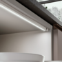 Baski-SF SHE 24V Alum Rechts voor kast 900mm