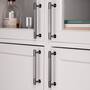 Pull Bar/Linear/Medium 250Mm/Black