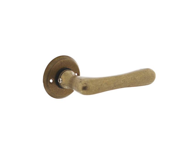 Deurkruk Trento met ronde rozet ø50x5 mm messing getrommeld