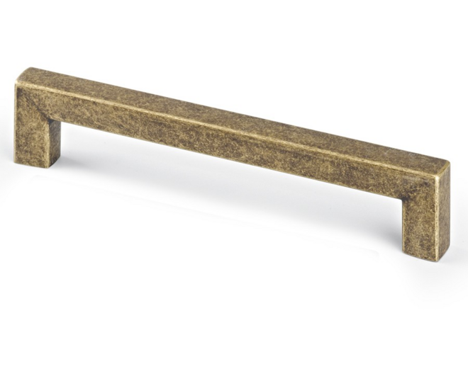 Greep SQUARE antiek messing 81x10mm, hartmaat 64mm