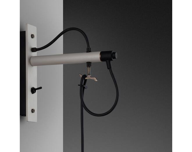 Hooked Wall Nude/Stone/Smoked Bronze