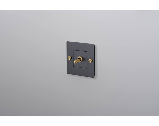 EU 1G Toggle Switch/w/out B+P Logo/Smoked Bronze