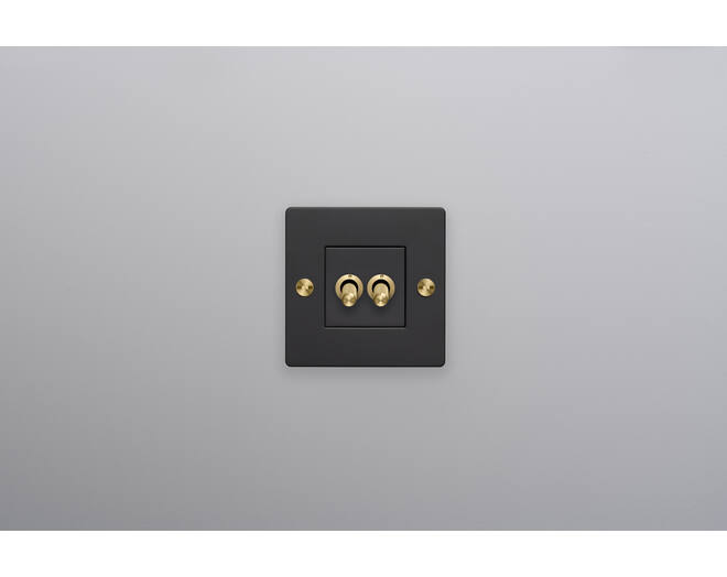 EU 1G Double Toggle Switch/w/out B+P Logo/Black