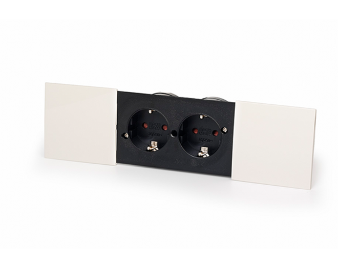 DUE inbouw Dubbel stopcontact met witte schuifdeksels