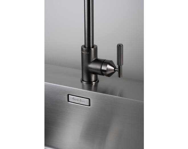 Type A Kitchen Tap/Cross/Mixer/Welders Black + Sp4688