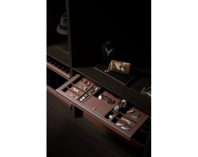 706041 B Series - Jewelery Storage Box - 600mm Brown