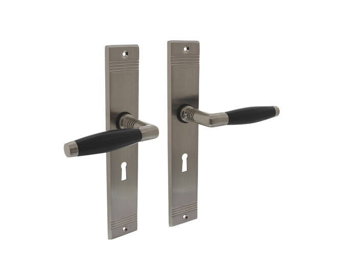 Deurkruk Ton Basic met schild sleutelgat 56mm nikkel mat