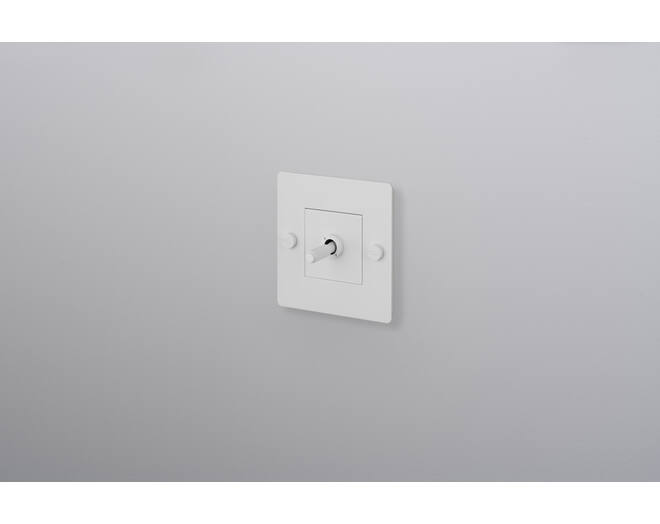 EU 1G Toggle Switch/w/out B+P Logo/White