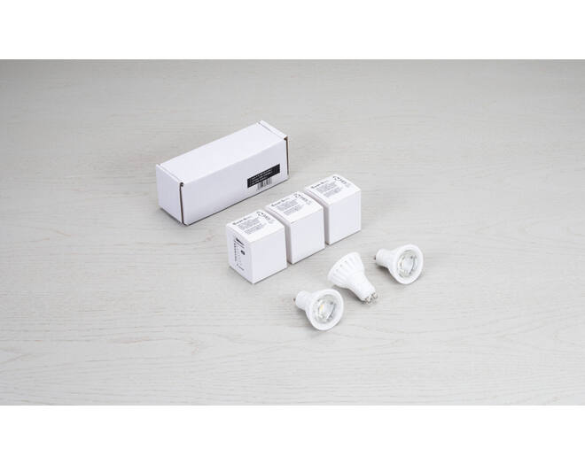 3 X Gu10/Led/220-240Vac/7W/Dimmable/2700K/36D