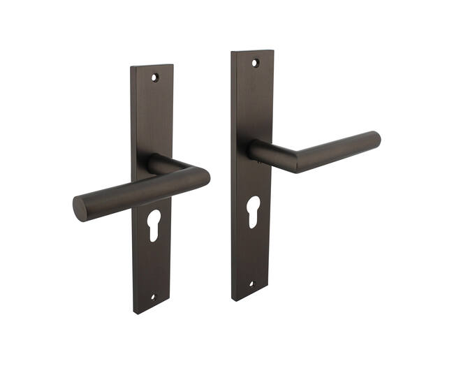 Deurkruk Bastian op schild 245x45mm PCgat 55mm