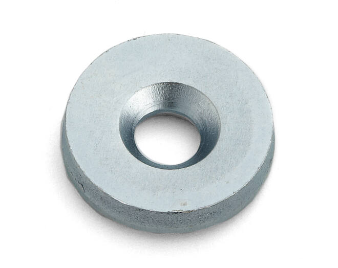 Contraplaat rond 15x3mm, met schroefgat, vernikkeld
