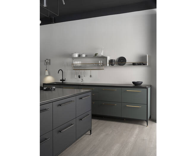 Girder Shelf/Stone/Brass