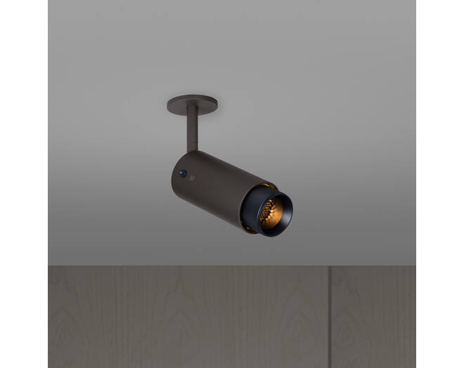 Exhaust Spot/Cross/Graphite/Black
