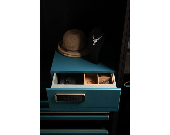 703297 B Series - Safe Box Moran Green