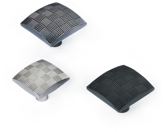Knop CHESS verguld 34x34mm