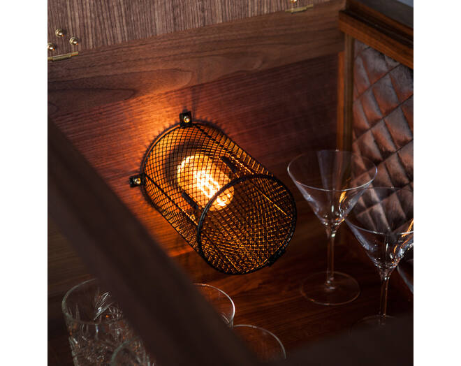 The Rockstar Bar/Walnut/Grey Berry Silk