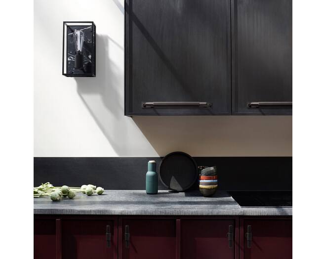 Caged Wall Light/Medium/Black Marble