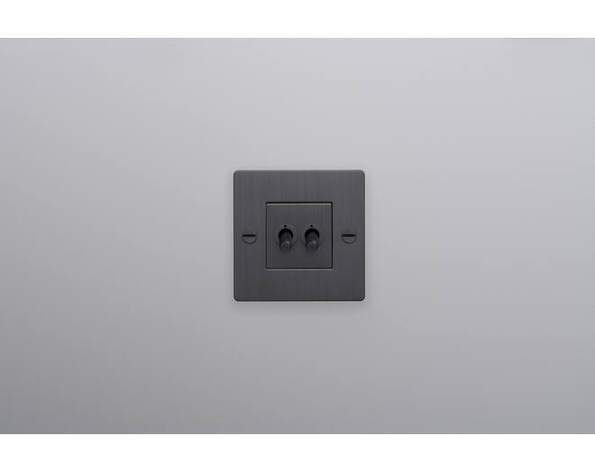 EU 1G Double Toggle Switch/w/out B+P Logo/Smoked Bronze