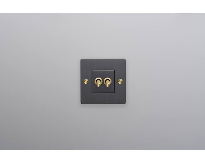 EU 1G Double Toggle Switch/w/out B+P Logo/Smoked Bronze