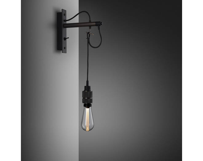 Hooked Wall Nude/Graphite/Smoked Bronze