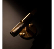 T-Bar/Cross/Brass