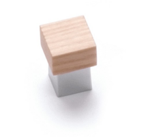 Knop SYMBIOSIS beuken blank gelakt met voet 21x21 mat chroom