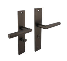 Deurkruk Bastian op schild 245x45mm WC63/8mm