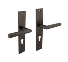 Deurkruk Bastian op schild 245x45mm PCgat 72mm